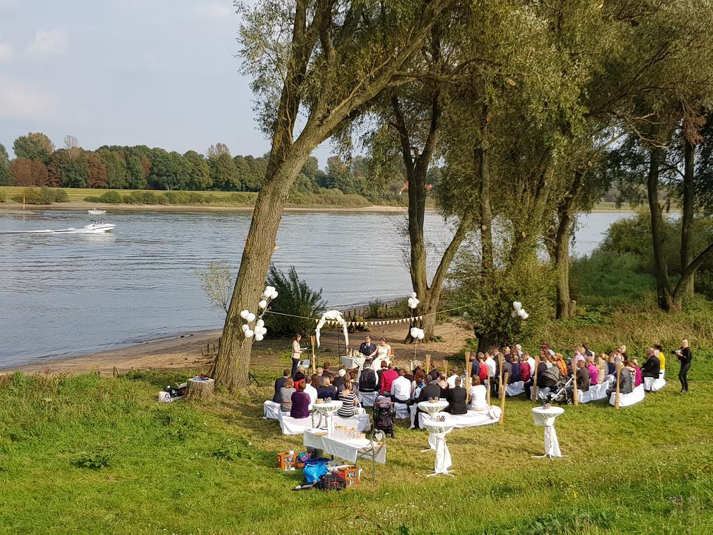Elbhus Hamburg Lägenhet Exteriör bild